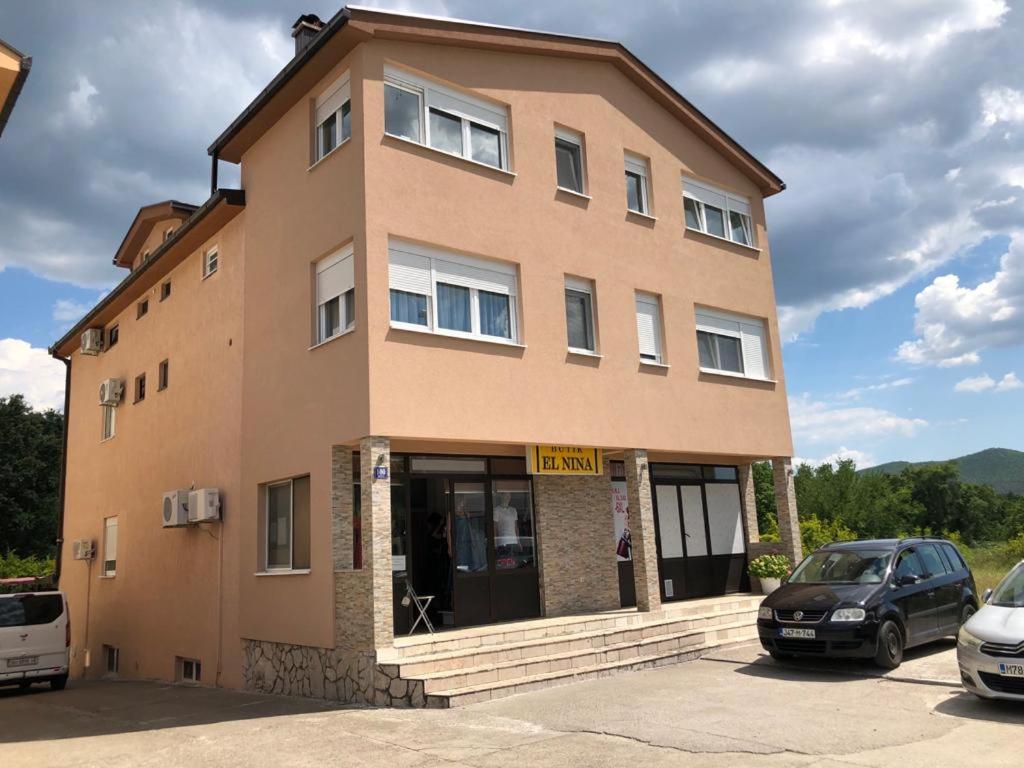 Pansion Modana Medugorje Bagian luar foto