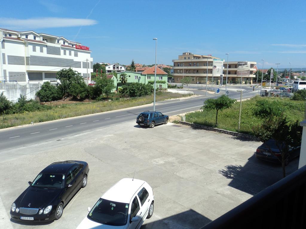 Pansion Modana Medugorje Bagian luar foto