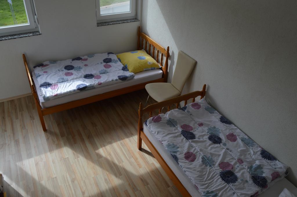 Pansion Modana Medugorje Bagian luar foto
