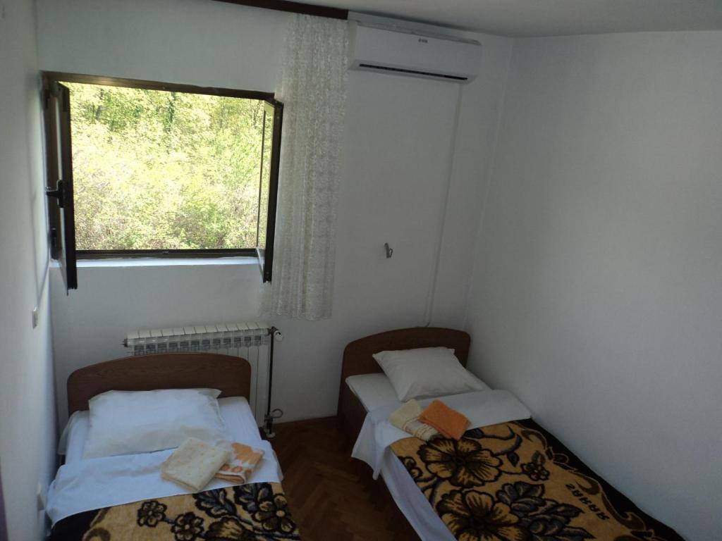 Pansion Modana Medugorje Ruang foto