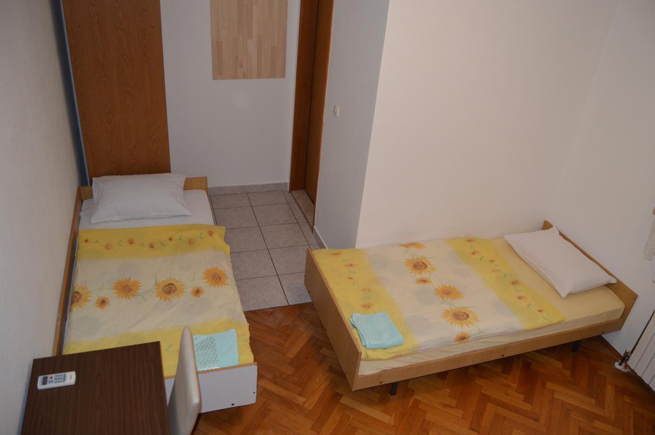 Pansion Modana Medugorje Bagian luar foto