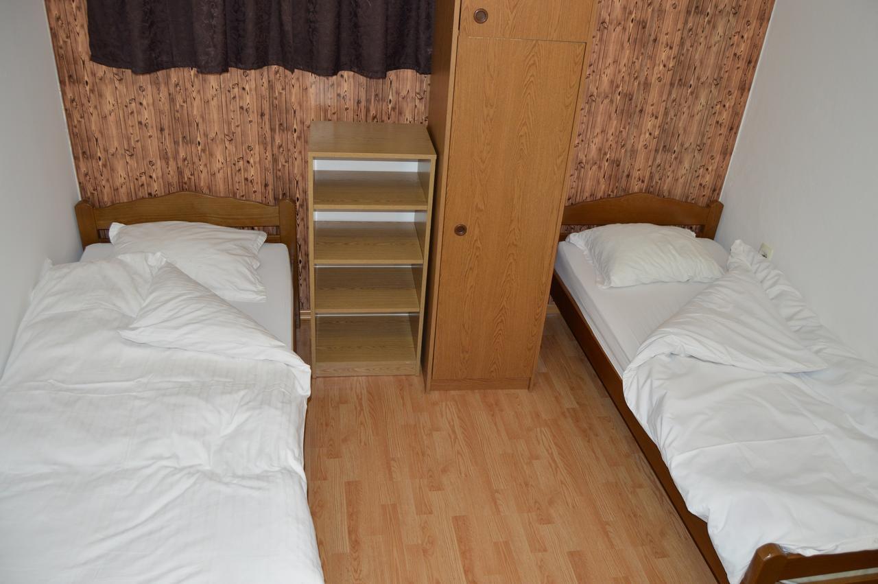 Pansion Modana Medugorje Bagian luar foto