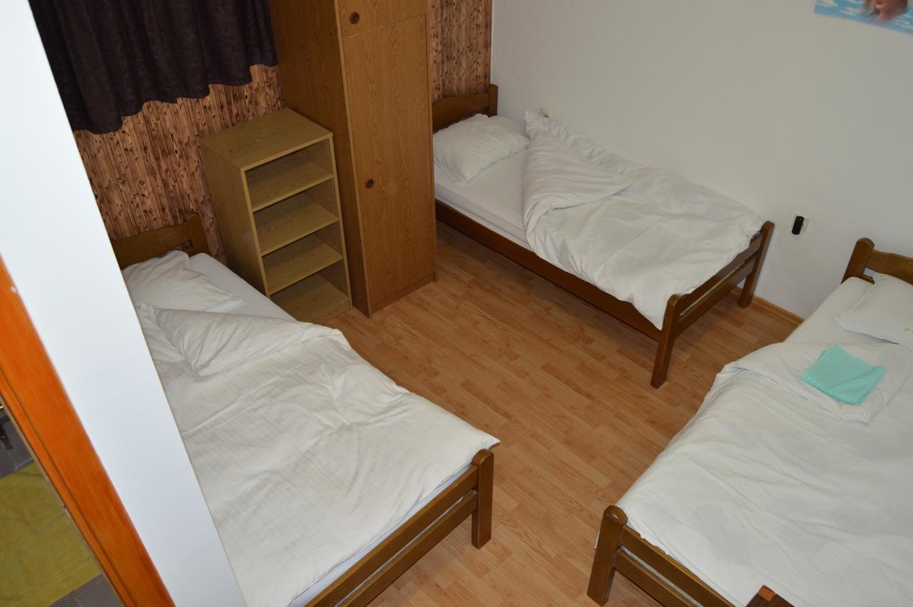 Pansion Modana Medugorje Bagian luar foto